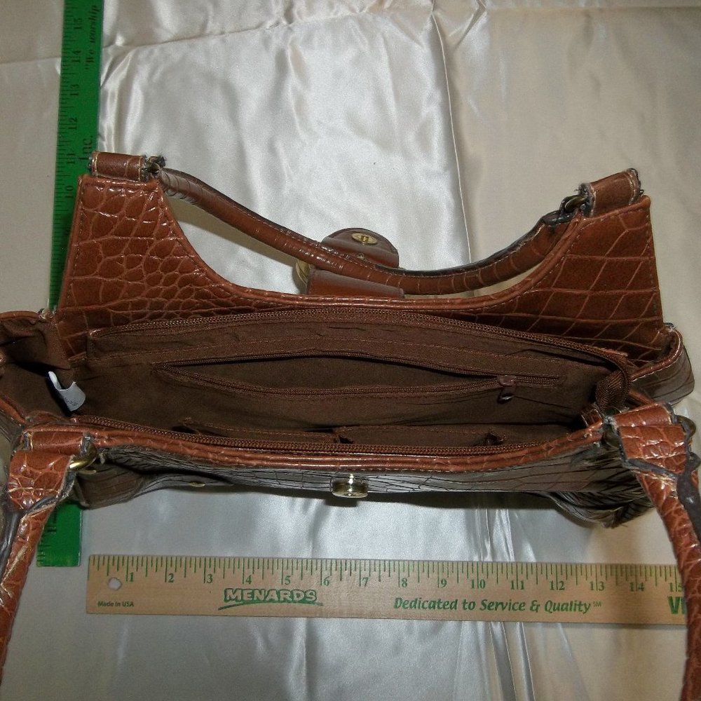 Purse - Picture 3 of 3